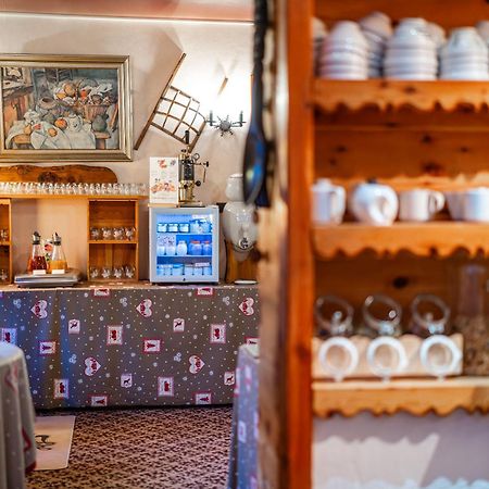 Le Christiania Hotel & Spa 라살르레알프 외부 사진