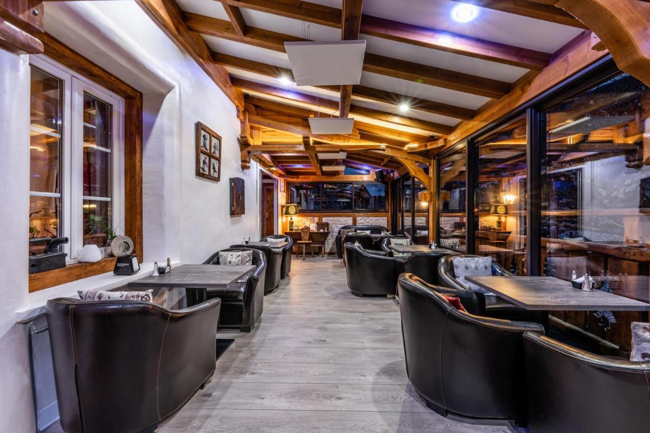 Le Christiania Hotel & Spa 라살르레알프 외부 사진
