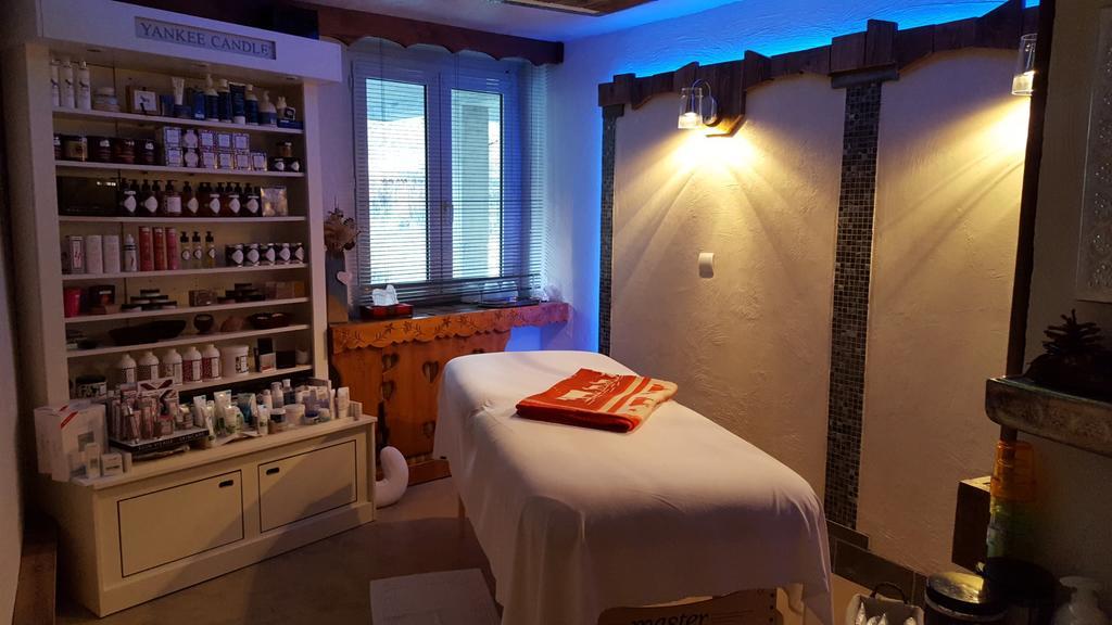 Le Christiania Hotel & Spa 라살르레알프 외부 사진